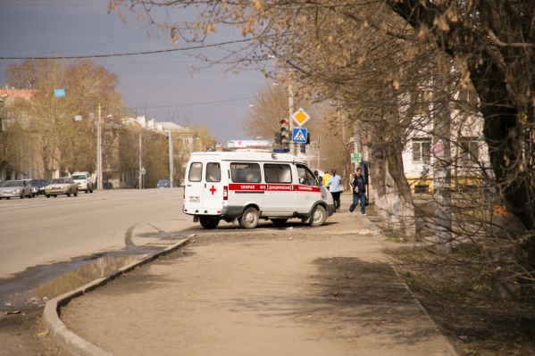 С места ДТП в больницу доставили 19-летнюю пассажирку ВАЗа С места ДТП в больницу доставили 19-летнюю пассажирку ВАЗа