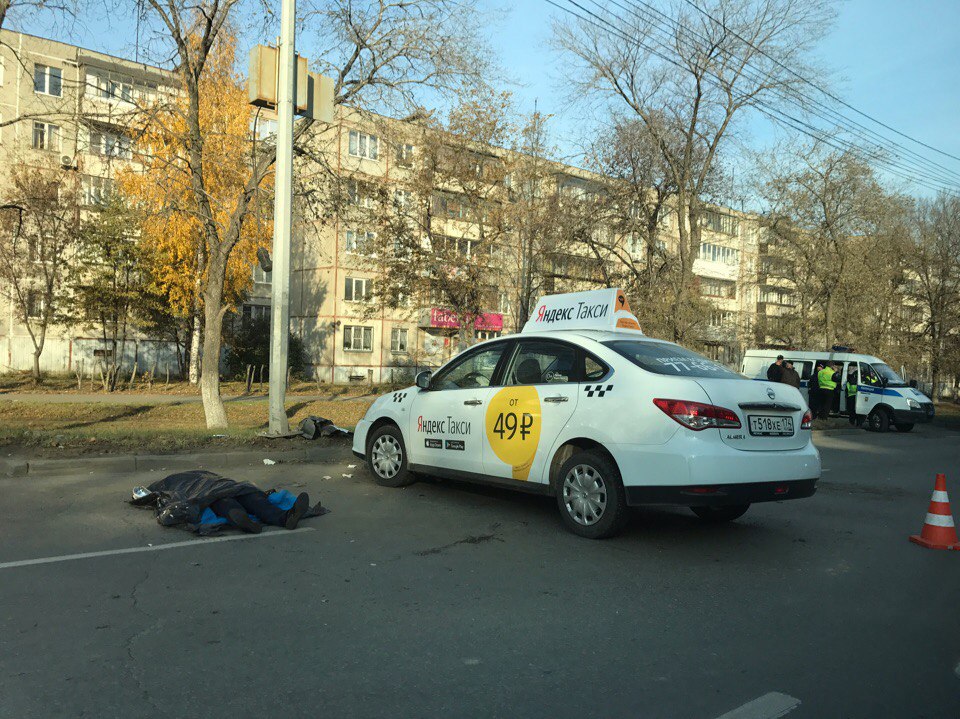 Пассажир такси получил травмы, несовместимые с жизнью Пассажир такси получил травмы, несовместимые с жизнью