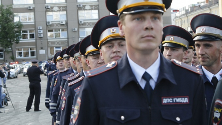 Порядок в день рождения Челябинска будут охранять 1700 полицейских и военных