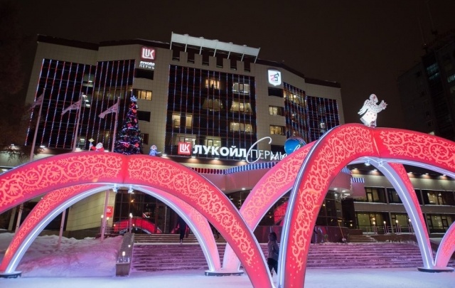 Новогоднее оформление офиса «ЛУКОЙЛ-Пермь» признано лучшим в Перми