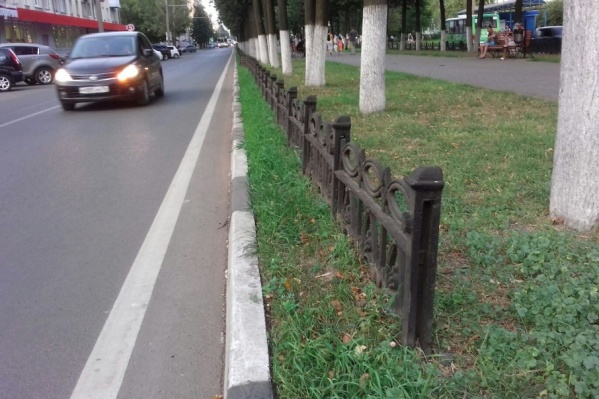 На проспекте Ленина ставить стальной забор не будут На проспекте Ленина ставить стальной забор не будут