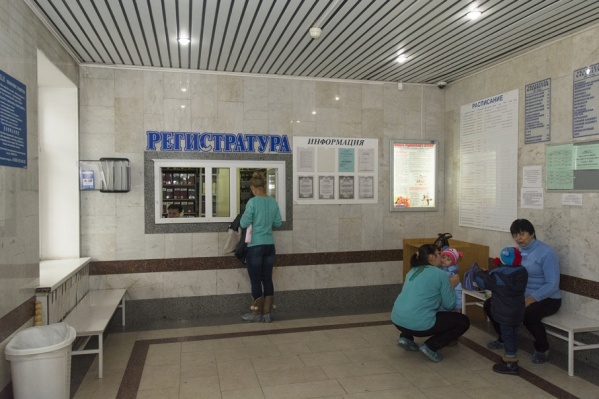В новогодние праздники горожанам будут оказывать медицинскую помощь дежурные врачи В новогодние праздники горожанам будут оказывать медицинскую помощь дежурные врачи