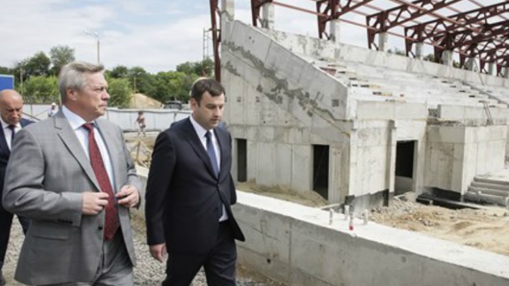 Подрядчик пообещал сдать стадион «Торпедо» в Таганроге до конца года