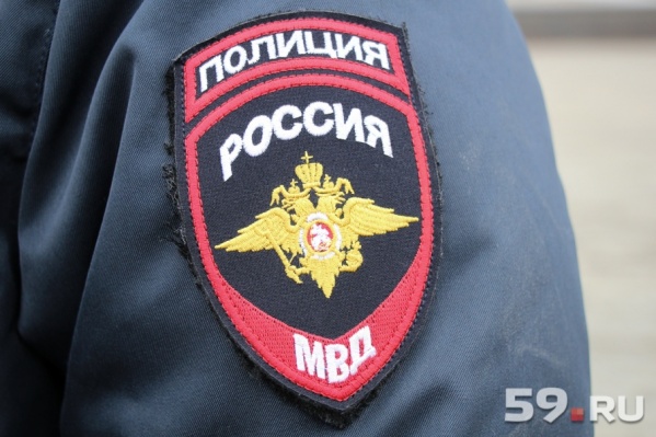 Мужчина ударил полицейского в Осинском районе Мужчина ударил полицейского в Осинском районе