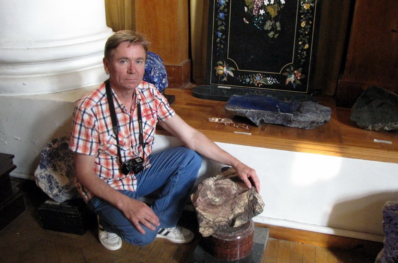 Сергей Колисниченко сам является дарителем уникальных экспонатов