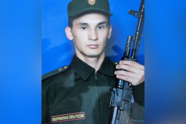 Юноша уже пытался свести счеты с жизнью спустя месяц после начала службы Юноша уже пытался свести счеты с жизнью спустя месяц после начала службы