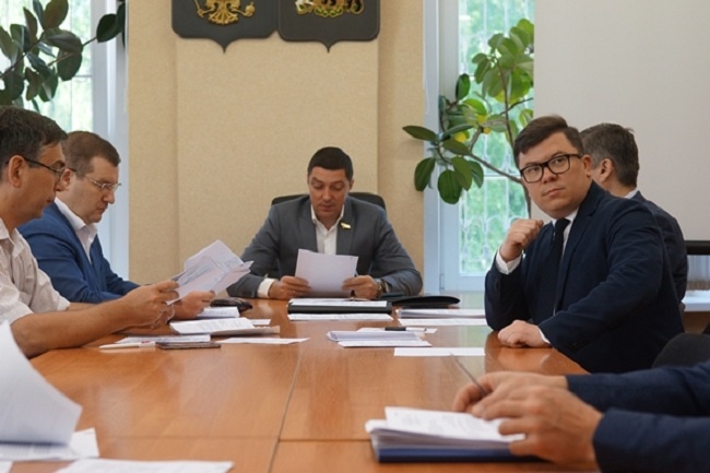 Депутаты в итоге проголосовали за объединение Переславля с районом