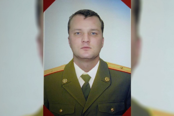 Алексей служил в Сирии в группе военных советников. Алексей служил в Сирии в группе военных советников.