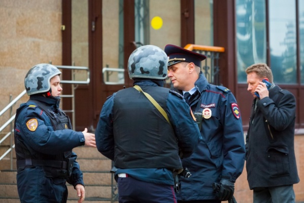 К разработке поправок в Уголовный кодекс привлекут Росгвардию, полицию и ФСБ К разработке поправок в Уголовный кодекс привлекут Росгвардию, полицию и ФСБ