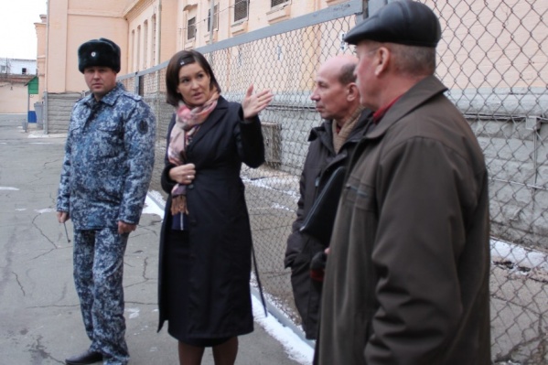 Маргарита Павлова и Василий Катанэ проверили, в каких условиях содержат Константина Цыбко Маргарита Павлова и Василий Катанэ проверили, в каких условиях содержат Константина Цыбко