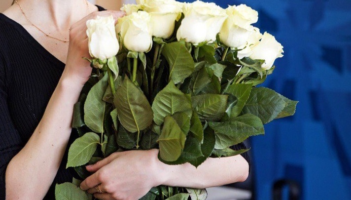 Миллион алых роз: житель Рыбинска обокрал цветочный ради любимой