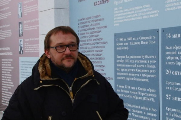 Дмитрий Орлов надеется, что стену все-таки не будут делать ниже Дмитрий Орлов надеется, что стену все-таки не будут делать ниже