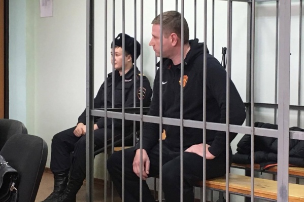 Из зала суда Григорий Чурбаков вышел без наручников Из зала суда Григорий Чурбаков вышел без наручников