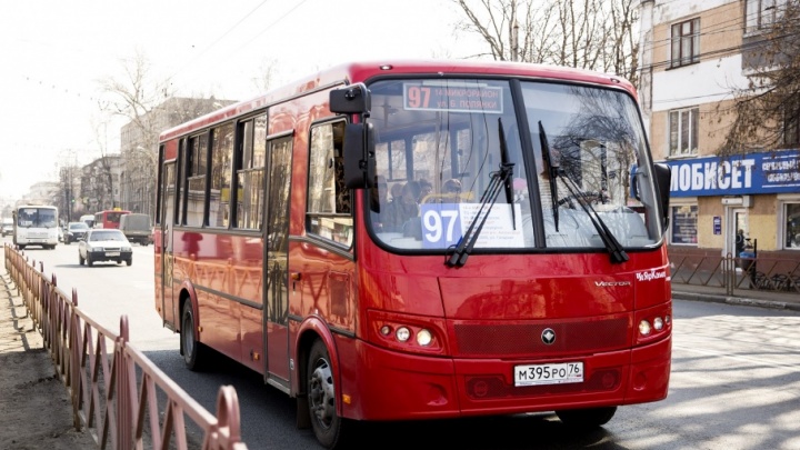 Увиливают от наказания: в Ярославле не смогли прищучить задравших цену маршрутчиков