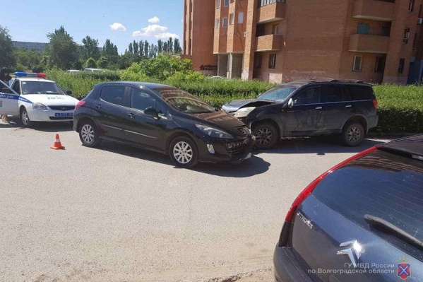 В аварии виновата 28-летняя женщина-водитель В аварии виновата 28-летняя женщина-водитель