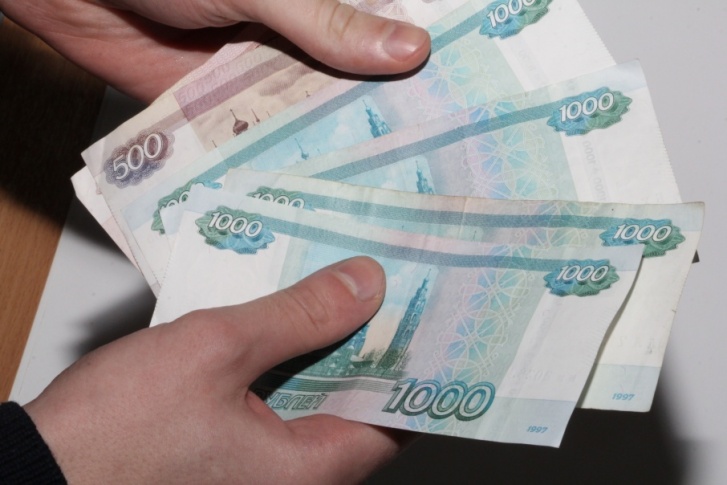 Перебиваются алиментщики в основном разовыми заработками Перебиваются алиментщики в основном разовыми заработками