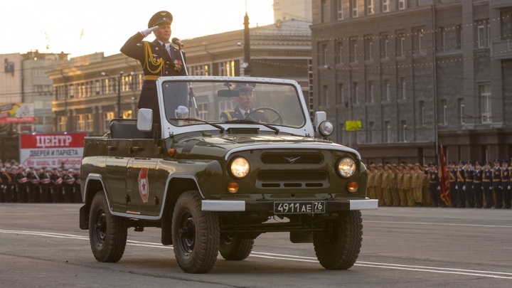 Военные, силовики, спасатели и кадеты: в Челябинске отрепетировали парад Победы