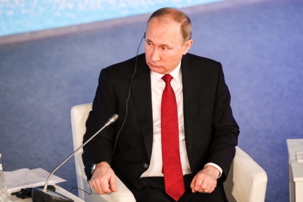 Доверенными лицами Владимира Путина стали люди из абсолютно разных сфер деятельности Доверенными лицами Владимира Путина стали люди из абсолютно разных сфер деятельности