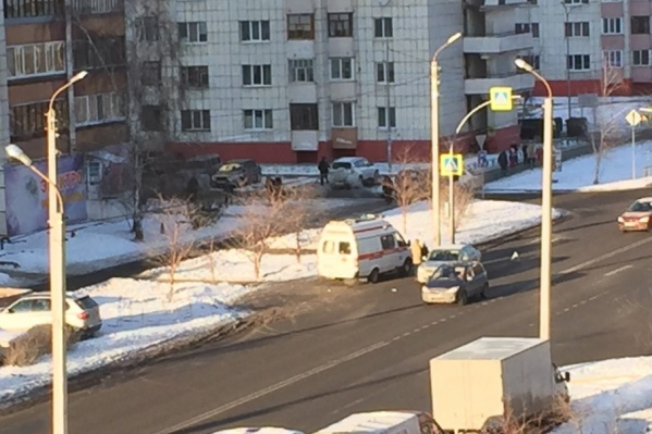 Авария произошла в час дня Авария произошла в час дня
