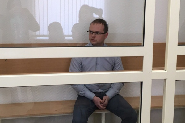 Директор УК «Гарант» также попросил «не лишать его свободы» Директор УК «Гарант» также попросил «не лишать его свободы»