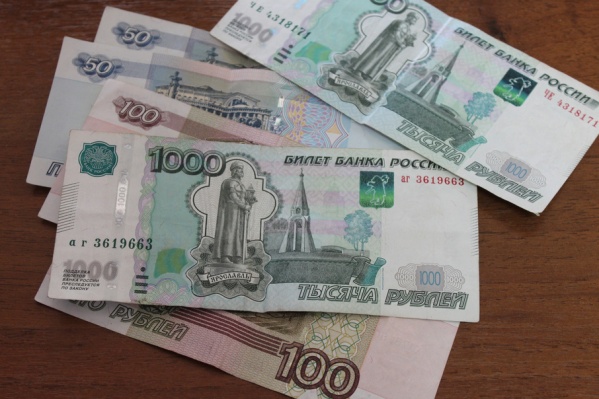 Маленькие зарплаты обеспокоили депутатов гордумы Маленькие зарплаты обеспокоили депутатов гордумы