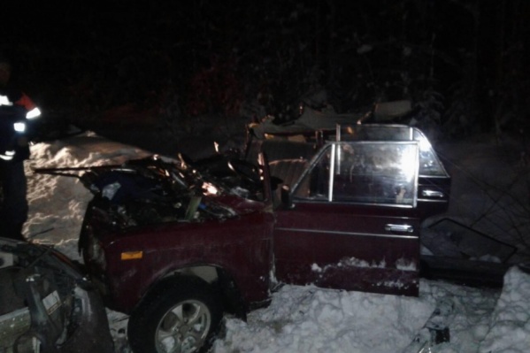В дорожной аварии погиб один человек В дорожной аварии погиб один человек
