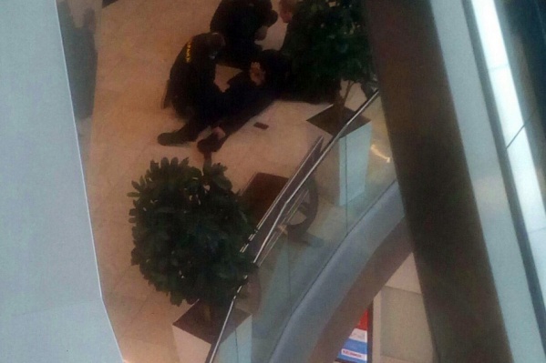 Довести кражу до конца мужчине не удалось, "модник" попался на месте преступления Довести кражу до конца мужчине не удалось, "модник" попался на месте преступления