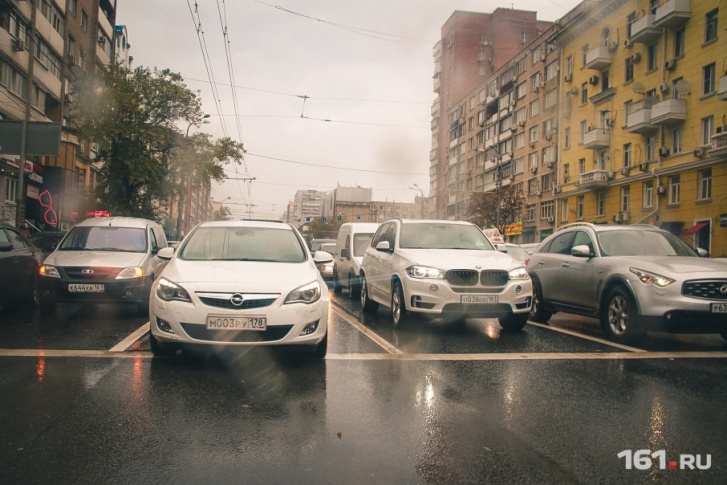 На этой неделе водителям и пассажирам понадобилось большое терпение На этой неделе водителям и пассажирам понадобилось большое терпение