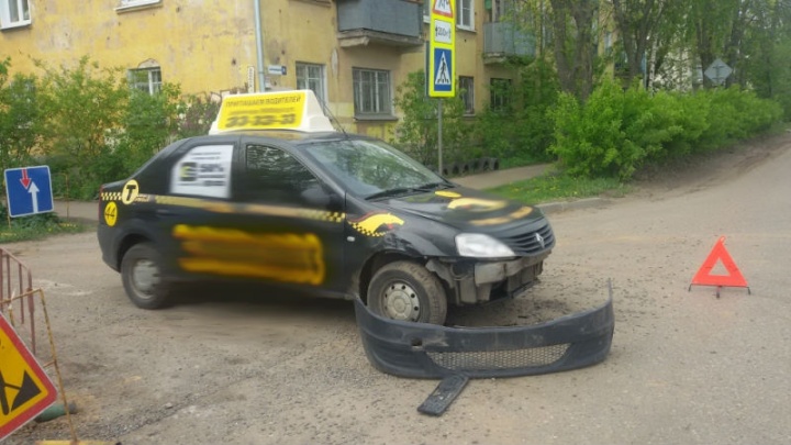 В Ярославле такси стало участником ДТП