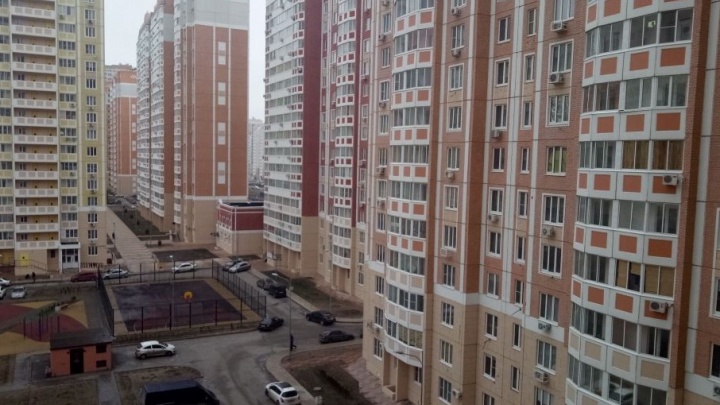 Жители микрорайона Левенцовский создали петицию с требованием быстрее построить вторую школу