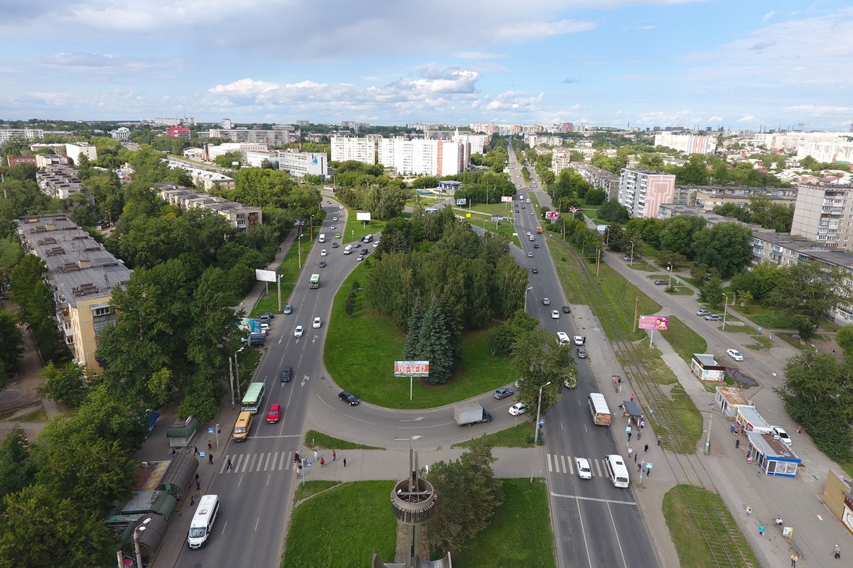 Улица в челябинске в честь. Челябинск улицы города. Улица любви Челябинск. Крутые улицы Челябинска. Челябинск фото улиц.