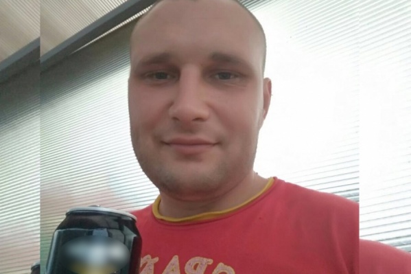 Волжане просят зевак не мешать работе следствия Волжане просят зевак не мешать работе следствия