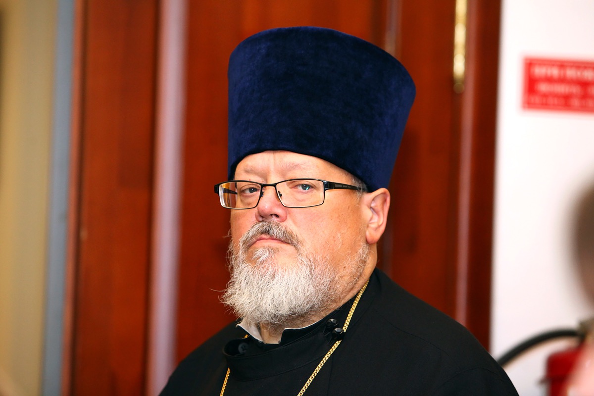 На российско-казахстанском форуме митрополита сопровождает секретарь епархии отец Игорь Шестаков На российско-казахстанском форуме митрополита сопровождает секретарь епархии отец Игорь Шестаков