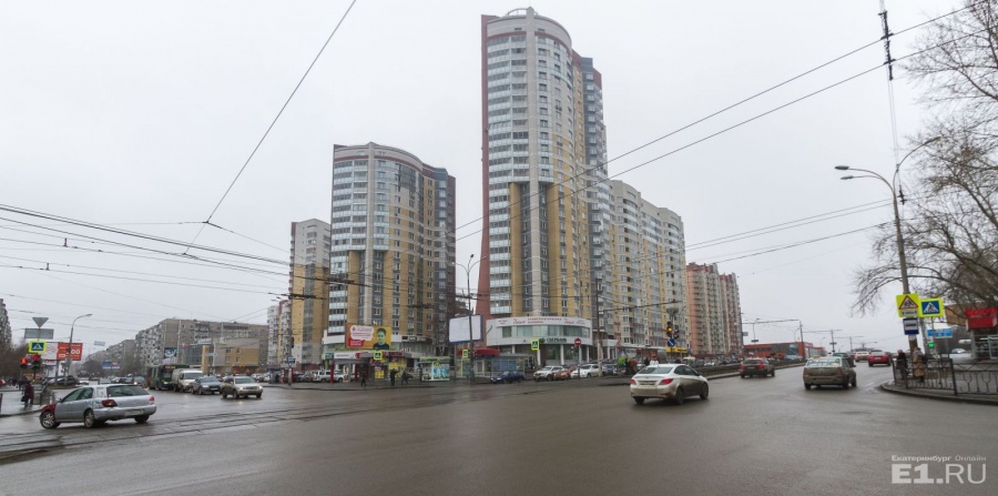 В Пионерском районе много новостроек.
В Пионерском районе много новостроек.