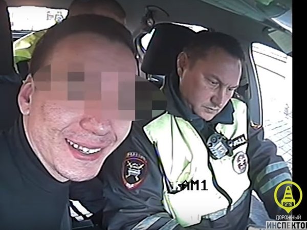 Кадр из видео в YouTube