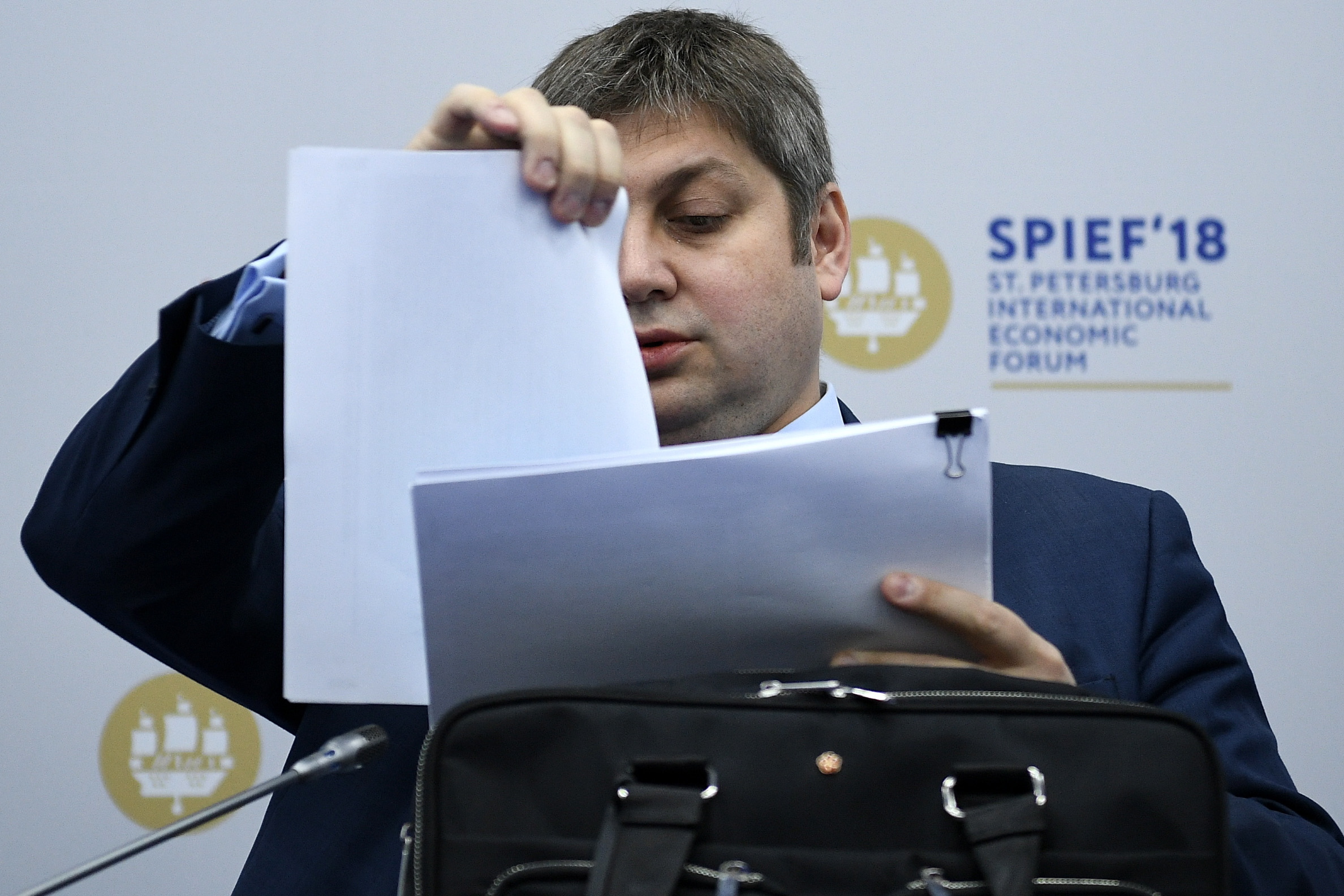 Олег Фомичев