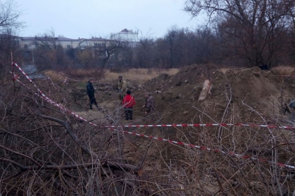 Волгоградцы настаивают на возвращении останков в поселок Нижний Тракторный Волгоградцы настаивают на возвращении останков в поселок Нижний Тракторный