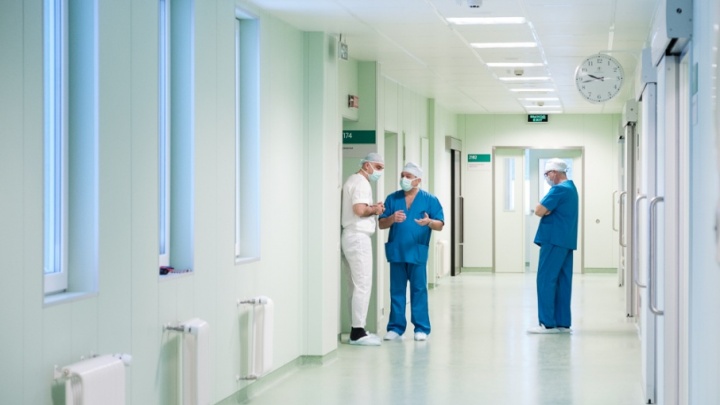 Из больницы в Чайковском выписали четверых строителей, заразившихся мышиной лихорадкой