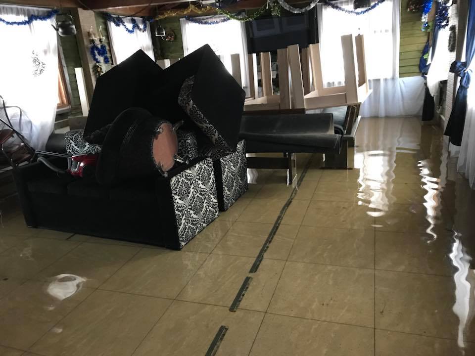 Вода проникла в помещения Вода проникла в помещения