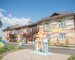 Больше тысячи цветов украсили новый детский сад в Пермском крае