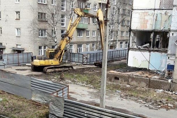 В Ярославле начали сносить дом, где произошел взрыв газа