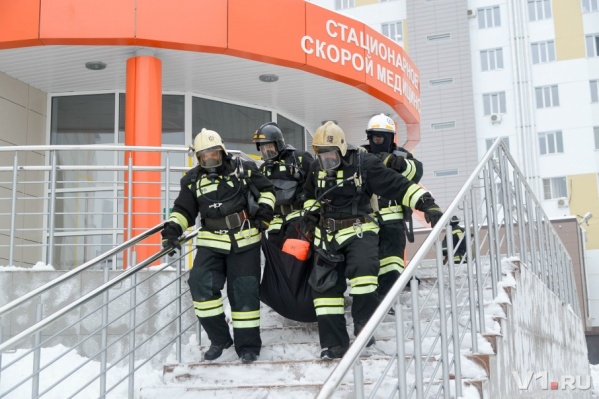 Спасатели уложились меньше чем за 20 минут Спасатели уложились меньше чем за 20 минут