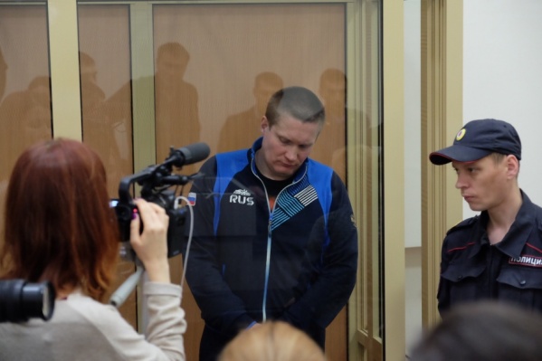 Бизнесмена приговорили к 9,5 года колонии строгого режима Бизнесмена приговорили к 9,5 года колонии строгого режима