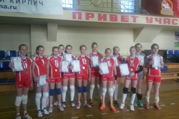 Команда «Юность-Метар» после победы в полуфинале Команда «Юность-Метар» после победы в полуфинале
