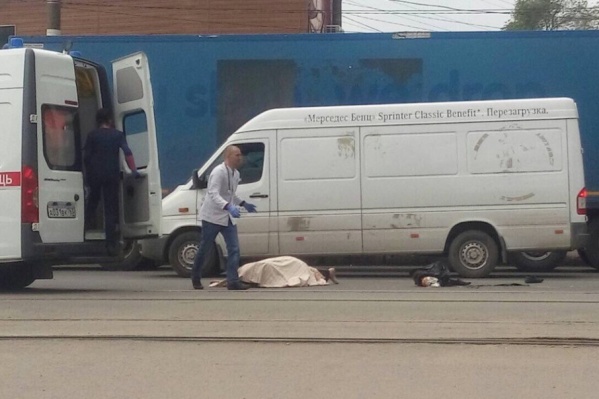 На месте работали врачи На месте работали врачи