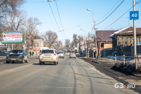 Основной ход улицы Главной также реконструируют Основной ход улицы Главной также реконструируют
