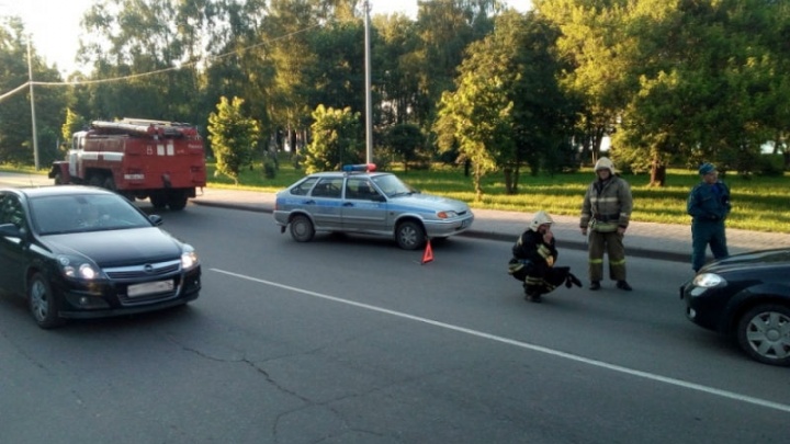 В Рыбинске автомобиль сбил семилетнюю девочку