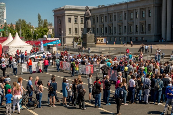 Фестиваль болельщиков пройдет на главной площади города Фестиваль болельщиков пройдет на главной площади города