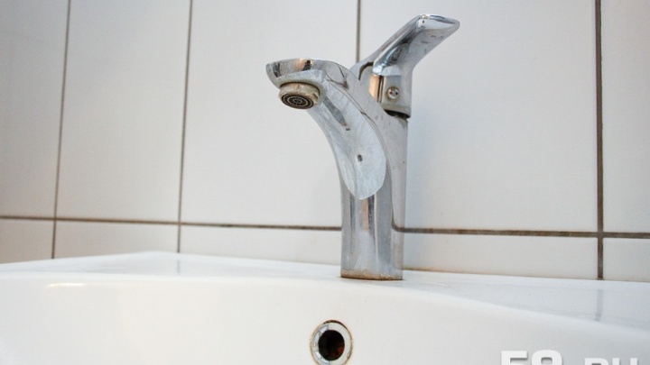 Из-за ремонта труб в Перми без воды останутся 120 домов