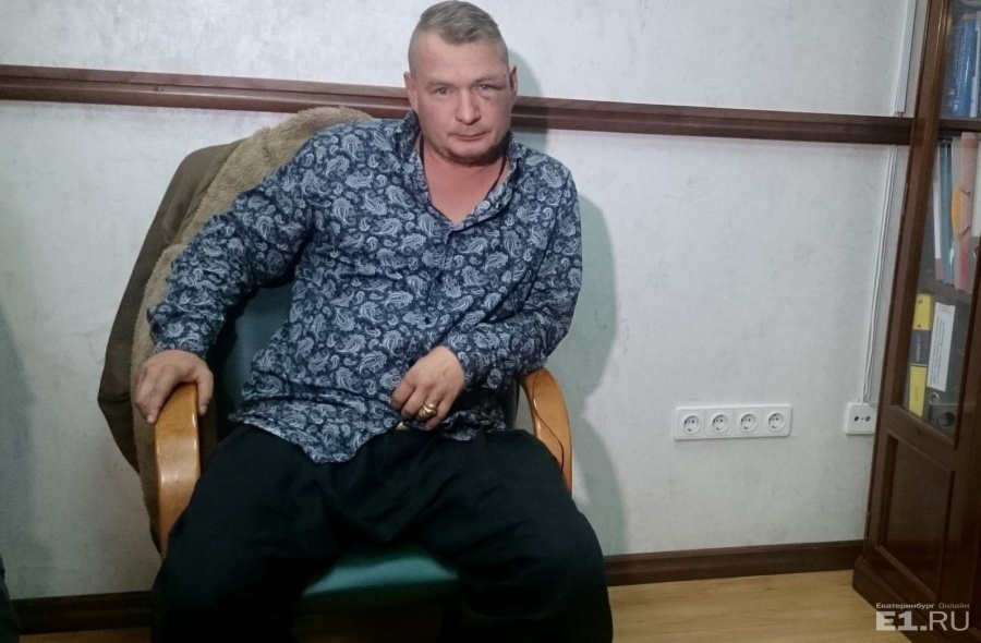 Олег Шишов утверждает, что все их действия были необходимой самообороной.
Олег Шишов утверждает, что все их действия были необходимой самообороной.